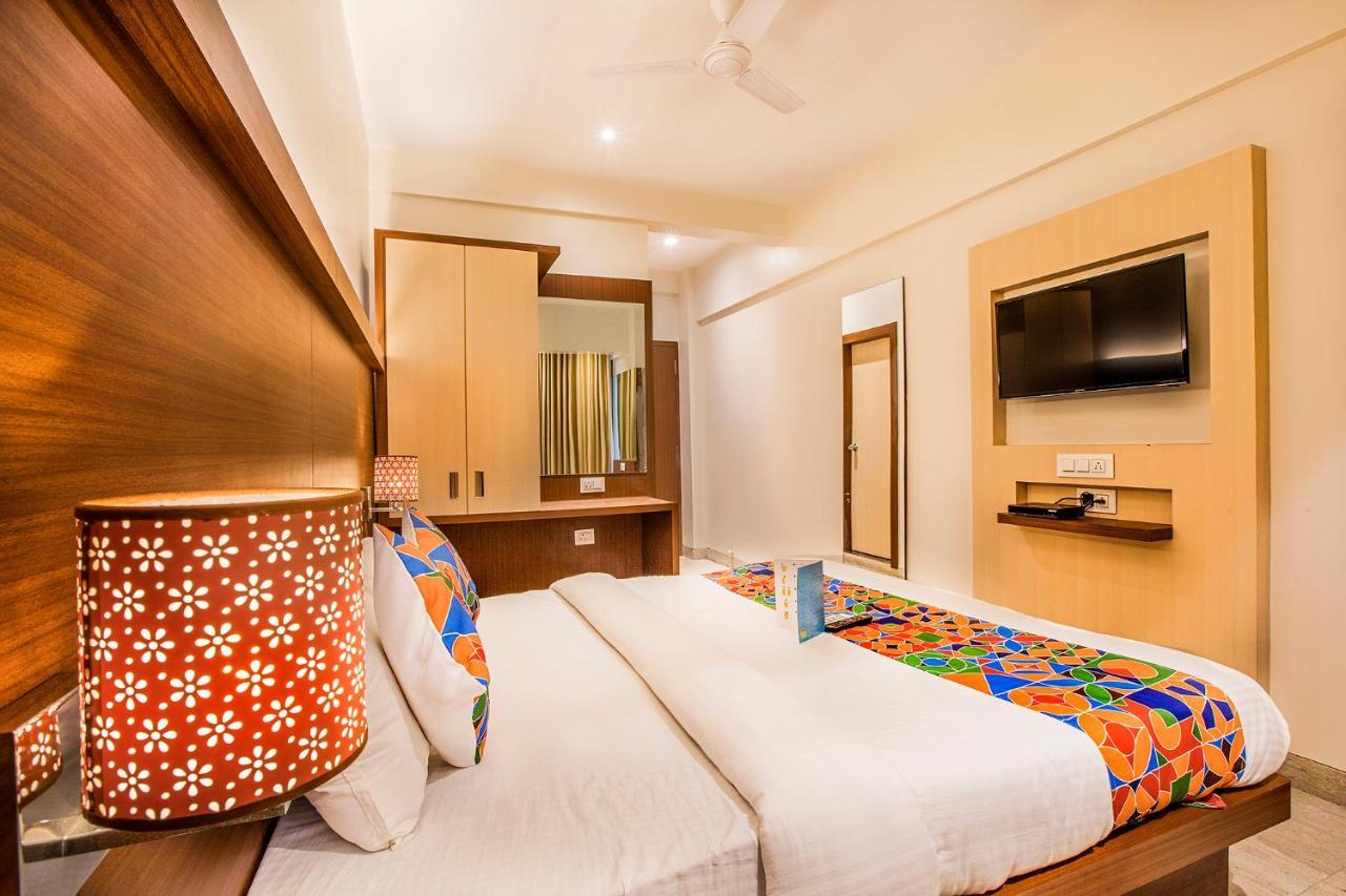 Fabhotel Spring Inn - Nr Borivali Station Malad Экстерьер фото